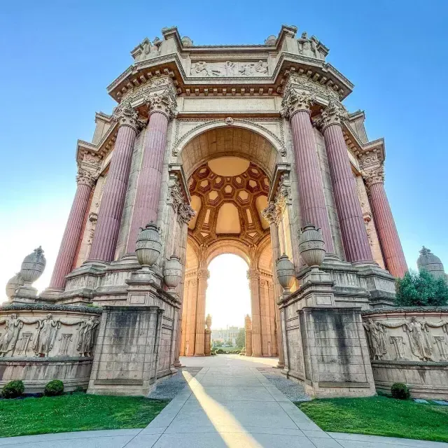 Close-up view of the Palace of Fine Arts looking up. 